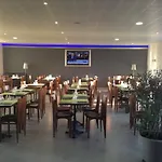 La Nouvelle Passerelle Hotel