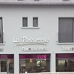 La Nouvelle Passerelle 2* Décines-Charpieu