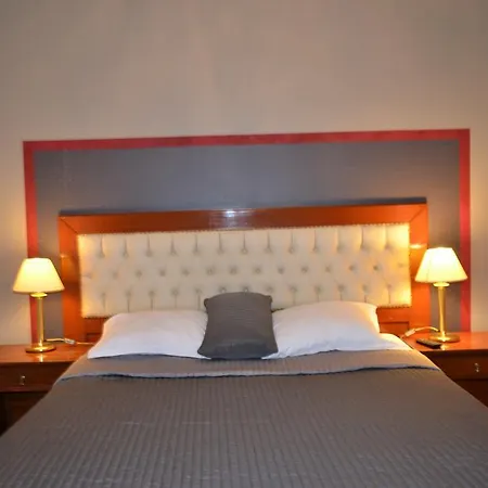 Hotel La Nouvelle Passerelle