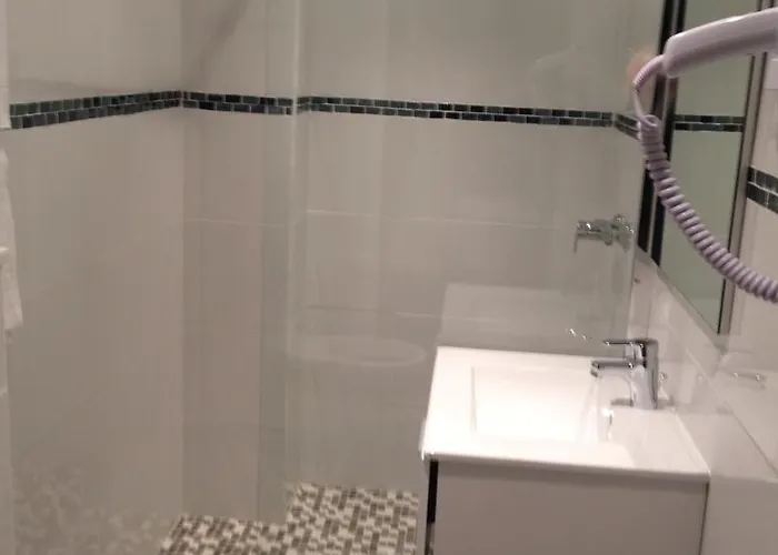 La Nouvelle Passerelle Hotell