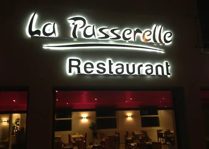 La Nouvelle Passerelle Hotell 2*